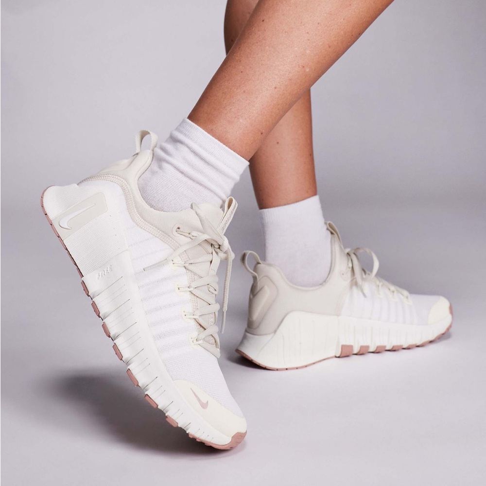 Nike Free Metcon 6 Women's Off-White Sneakers